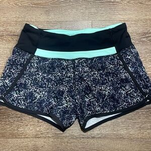 Luluemon Athletica run times shorts rocky road size 2